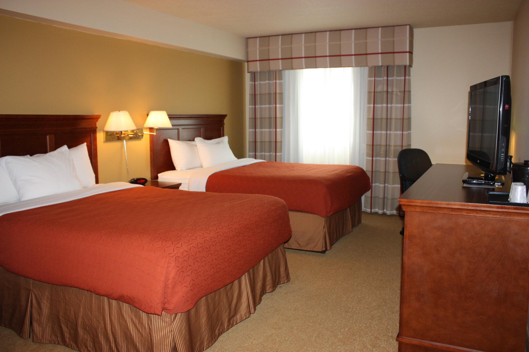 Travelodge Suites By Wyndham Regina - Eastgate Bay Екстер'єр фото