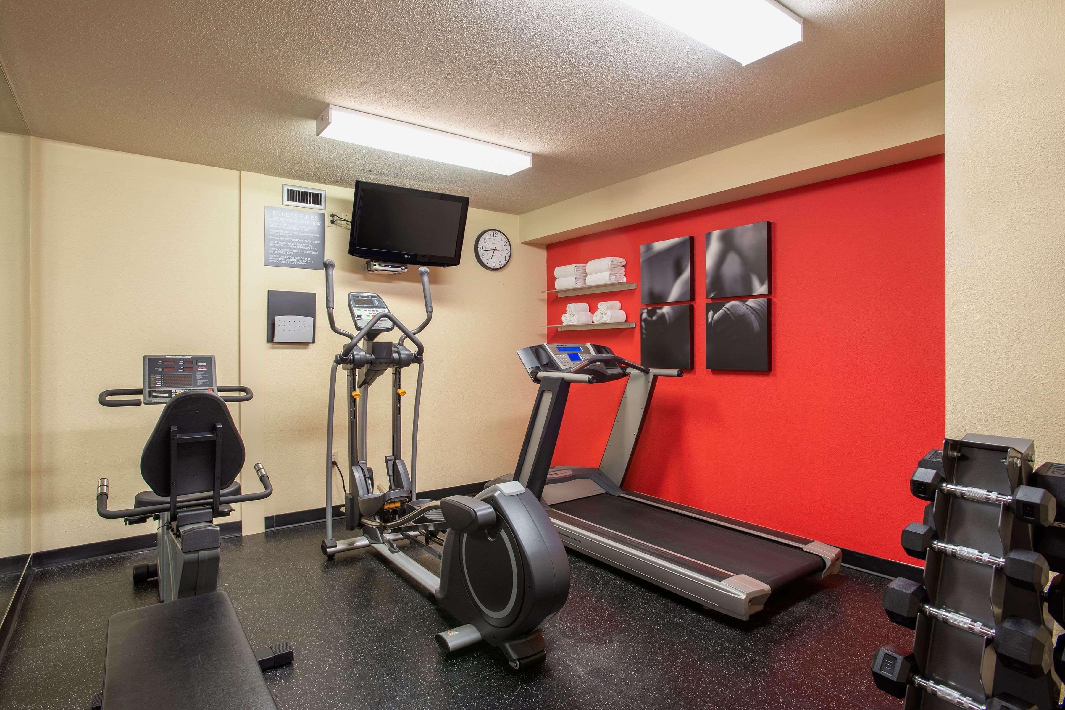 Travelodge Suites By Wyndham Regina - Eastgate Bay Екстер'єр фото